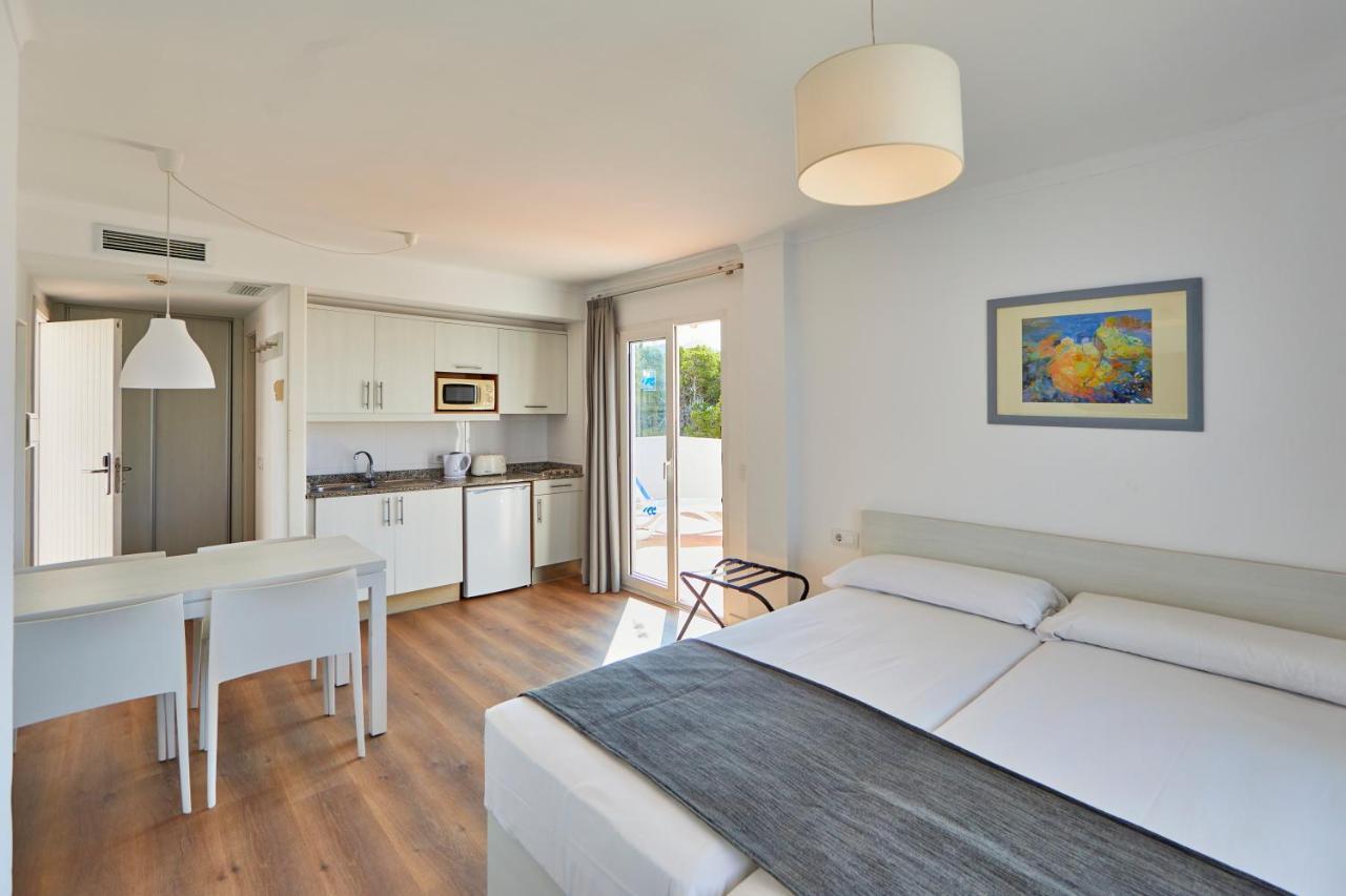 Ola Apartamentos Cala D'Or 外观 照片